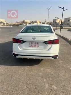نيسان ألتيما